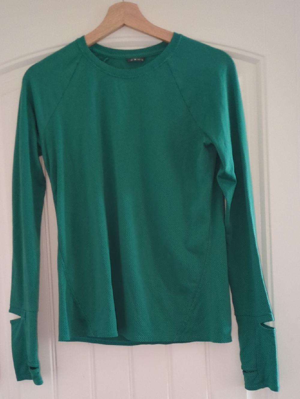 Oiselle Flyout Long Sleeve in Emerald